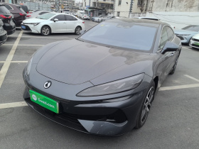 腾势Z9 2024款 1100km 四驱Max版