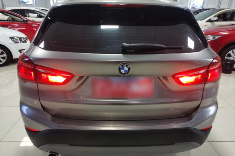 宝马X1 2018款 sDrive18Li 时尚型车身外观6004