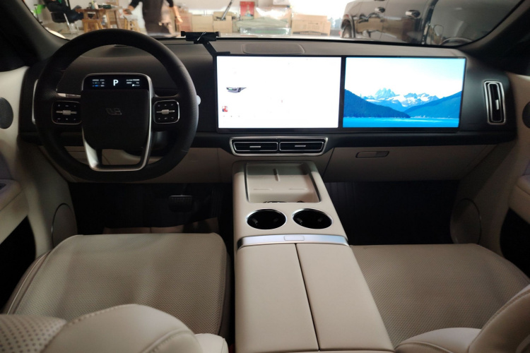 理想汽车 理想L9 2022款 Max中控内饰12