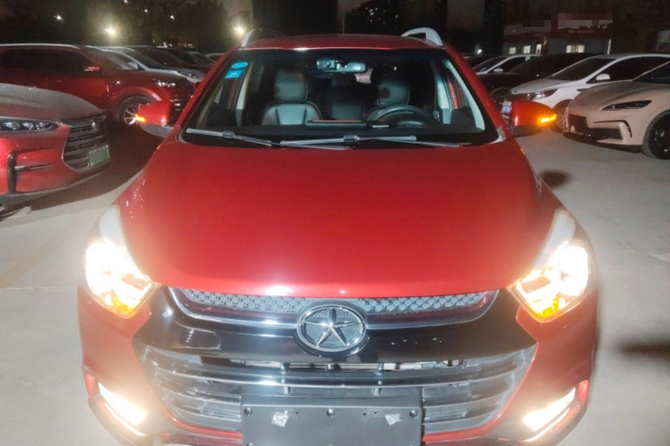 江汽集团 瑞风S2 2015款 1.5L CVT豪华智能型车身外观2