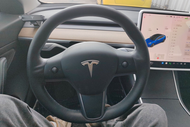 特斯拉 Model 3 2020款 标准续航后驱升级版中控内饰13