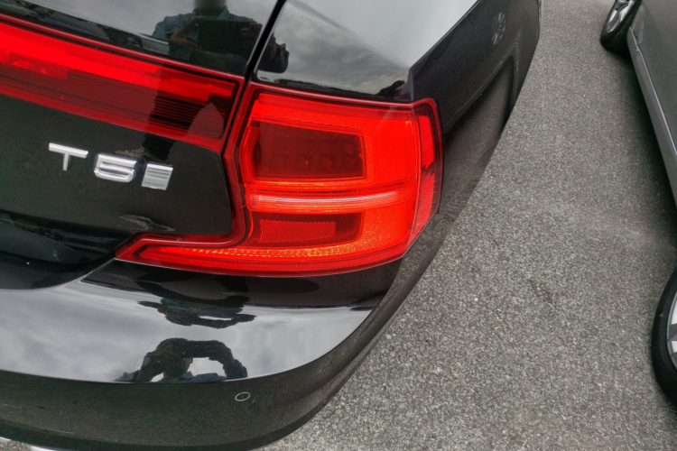 沃尔沃S90 2020款 改款 T5 智逸豪华版车身外观9