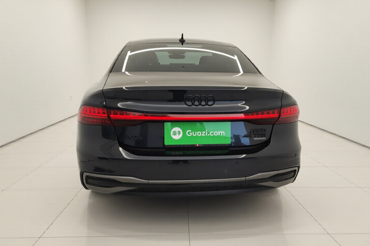 奥迪A7L 2024款 45 TFSI quattro 黑武士版车身外观6