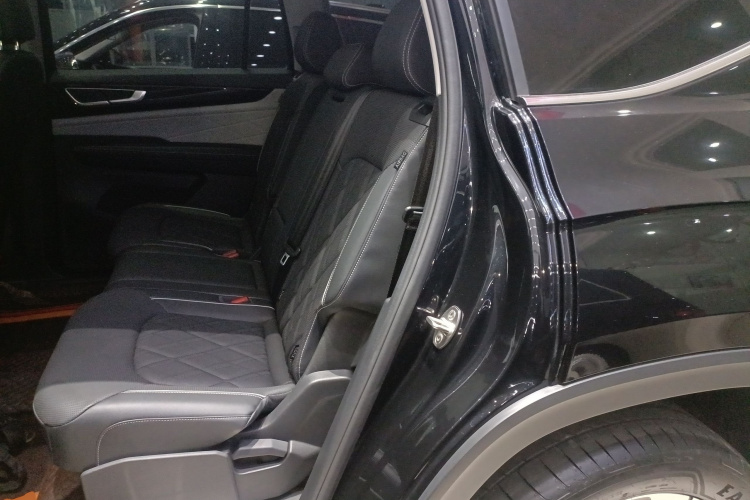 大众 途昂 2024款 380TSI 四驱尊崇豪华版中控内饰21