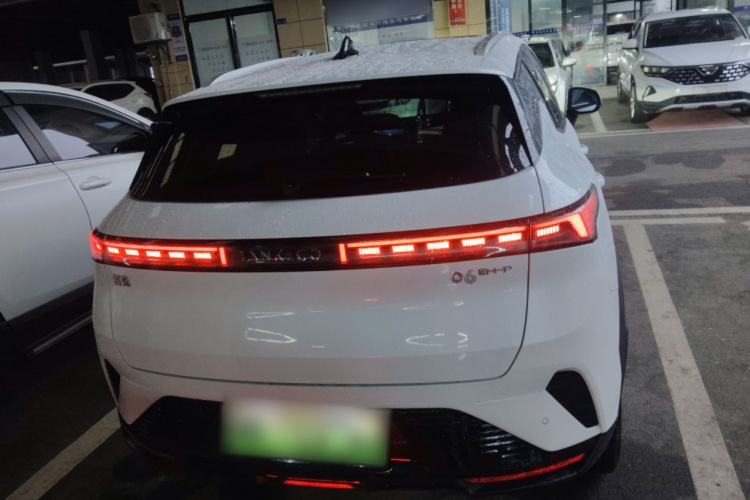 领克06 EM-P 2023款 EM-P 126长续航Pro车身外观6