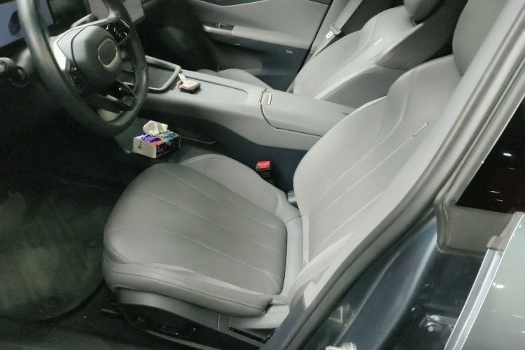 领克07 2024款 EM-P 126长续航 Ultra中控内饰19