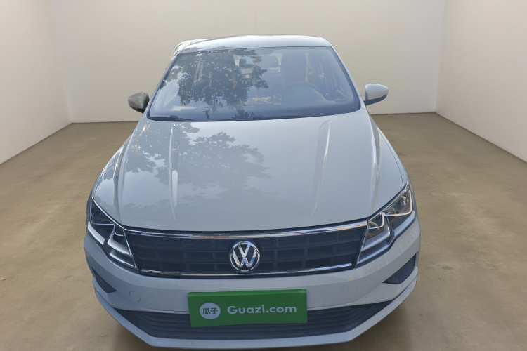 大众 捷达 2017款 1.5L 手动时尚型车身外观2