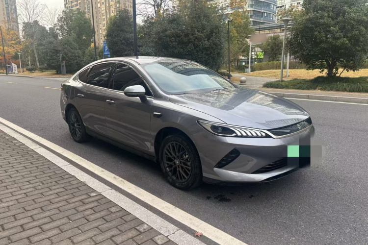 比亚迪 秦PLUS 2025款 EV 智驾版 510KM领先型车身外观6004