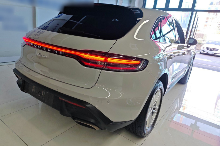 保时捷 2024款 Macan 2.0T车身外观7