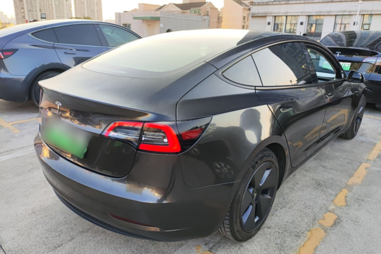 特斯拉 Model 3 2022款 后轮驱动版车身外观6005