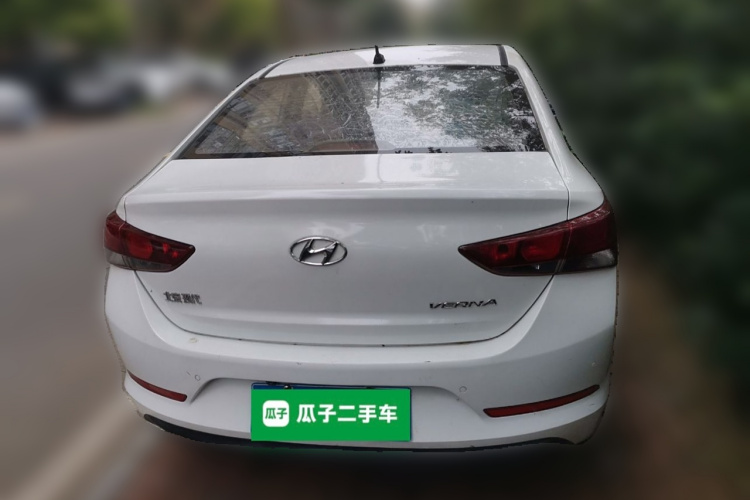 现代 悦纳 2016款 1.4L 自动炫酷版GLS车身外观6004