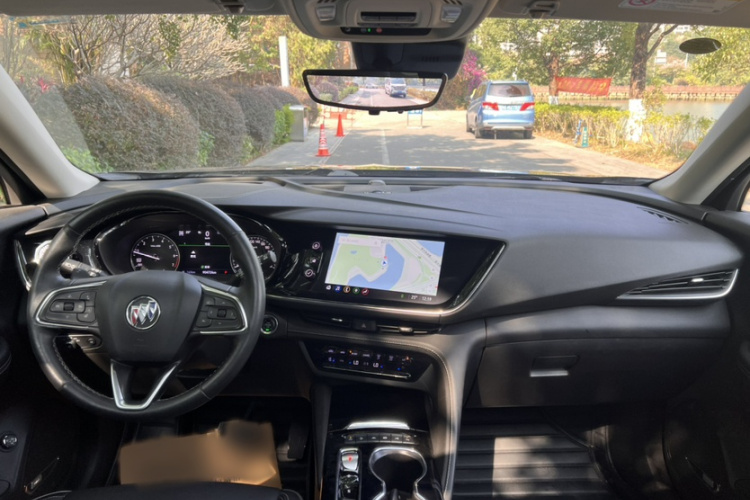 别克 2020款 昂科威S 652T 四驱Avenir艾维亚中控内饰7001