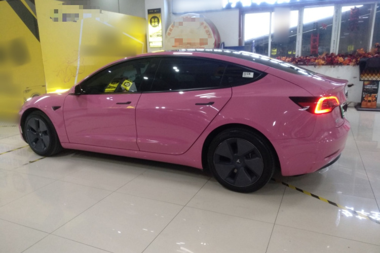 特斯拉 Model 3 2022款 后轮驱动版车身外观4