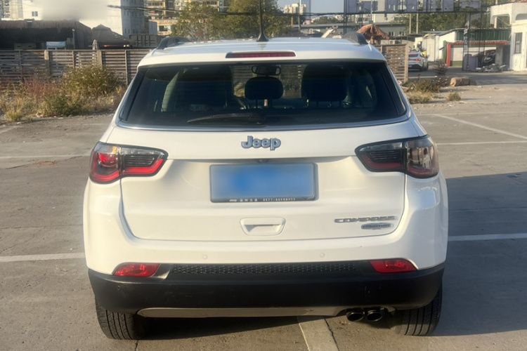 Jeep 指南者 2017款 200T 自动家享版车身外观6003