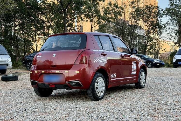 铃木 雨燕 2013款 1.3L 手动超值版车身外观6004