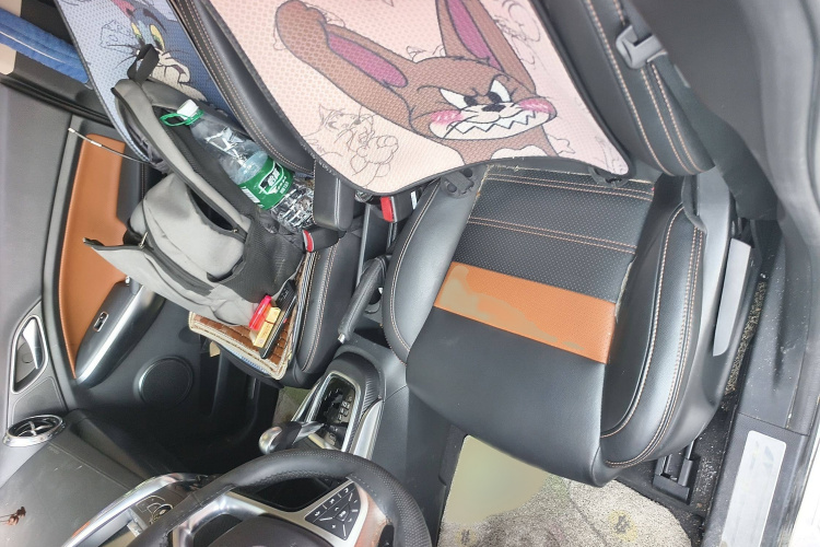 比亚迪 元 2016款 1.5TID 自动尊荣型局部细节19