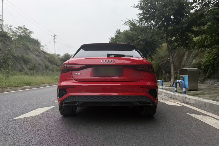 奥迪A3 2021款 Sportback 35 TFSI 时尚运动型车身外观6004