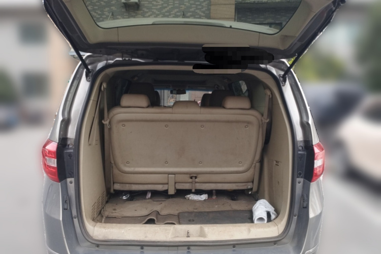 别克GL8 2018款 28T 豪华型 国VI局部细节23