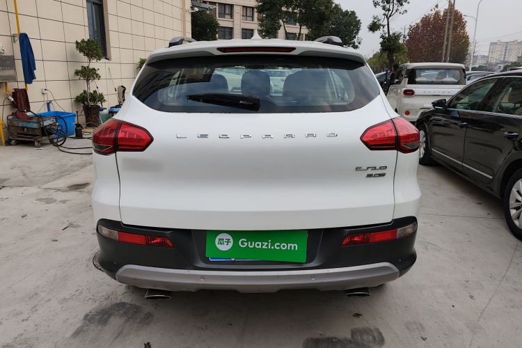 猎豹汽车 猎豹CS10 2015款 2.0T 手动卓越型车身外观6