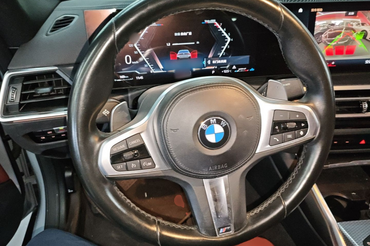 宝马4系 2023款 425i Gran Coupe M运动曜夜套装中控内饰13