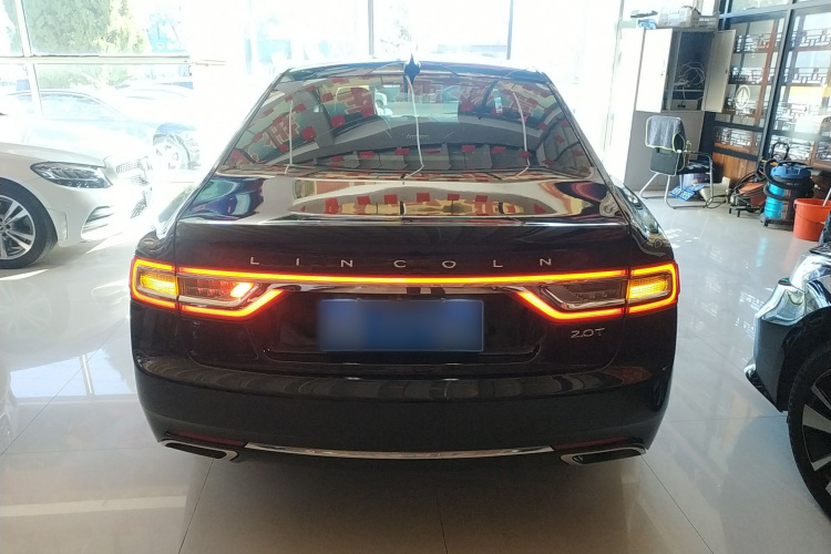 林肯大陆 2018款 2.0T 两驱尊雅版车身外观6004