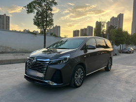 别克GL8 2023款 陆上公务舱 智享型