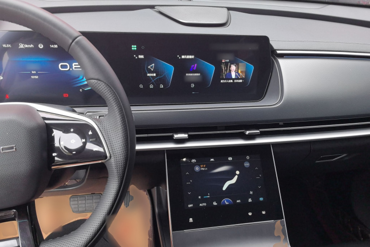 北京汽车 北京X7 2023款 1.5TD DCT超享+版中控内饰12