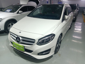 奔驰B级 2018款 B 200 时尚型