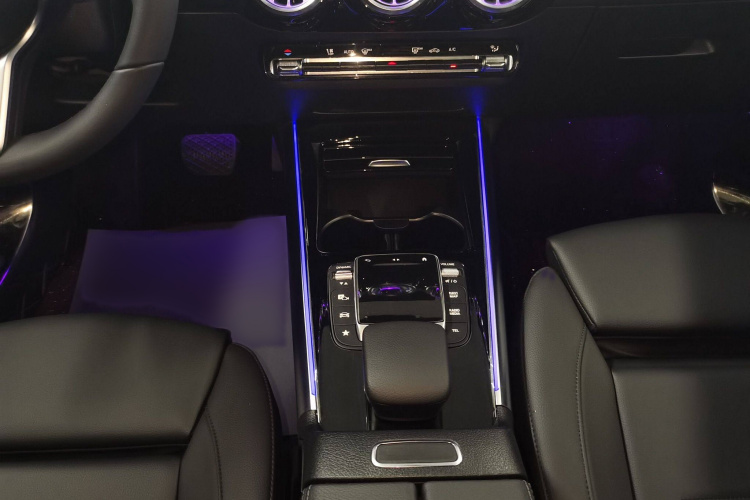 奔驰GLA 2023款 GLA 220局部细节18