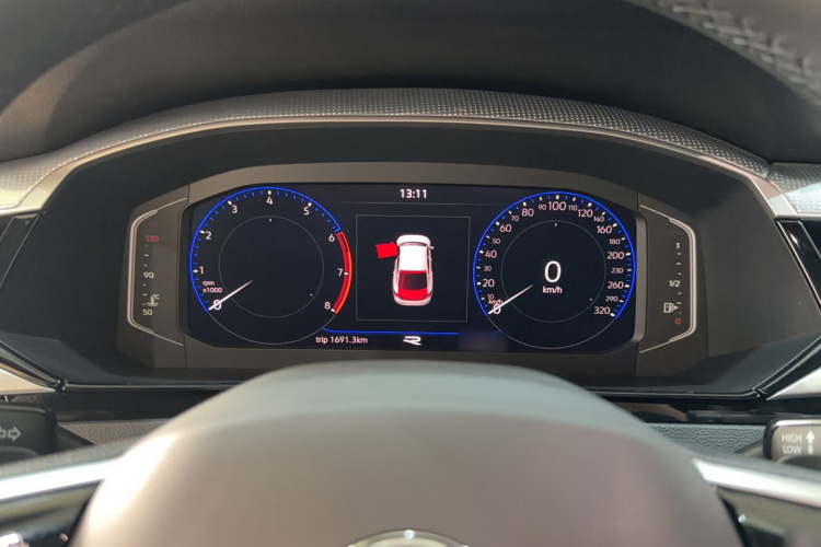 一汽-大众CC 2023款 330TSI 炫目版局部细节14