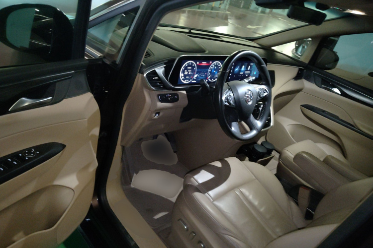 别克GL8 2020款 ES陆尊 653T 尊享型中控内饰20