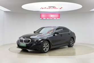 宝马i3 2022款 eDrive 35 L