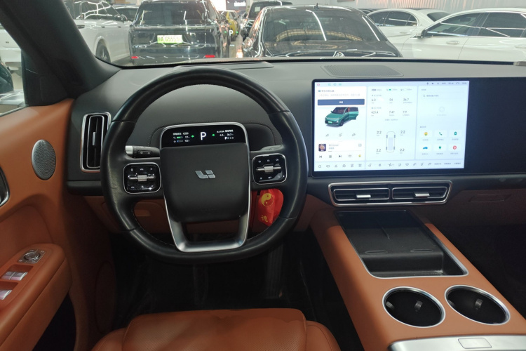理想汽车 理想L9 2022款 Max中控内饰13