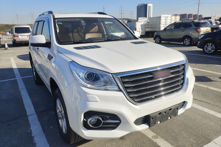哈弗H9 2017款 2.0T 汽油四驱尊享型 5座车身外观3