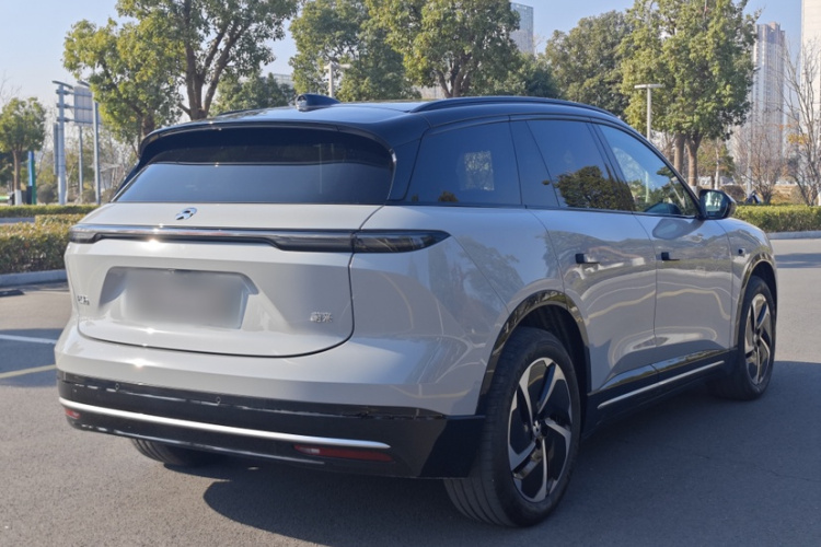 蔚来ES6 2025款 75kWh车身外观6006