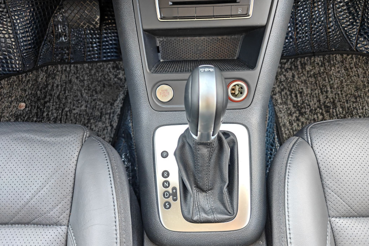 大众 途观 2015款 1.8TSI 自动两驱豪华型局部细节18