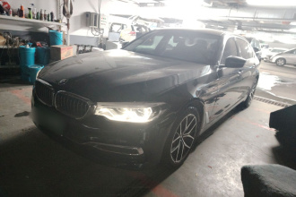 宝马5系 2020款 530Li xDrive 豪华套装