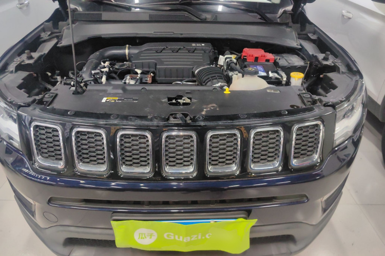 Jeep 指南者 2020款 220T 自动领先版局部细节24