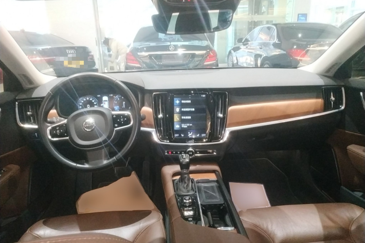 沃尔沃S90 2020款 T5 智逸豪华版中控内饰12