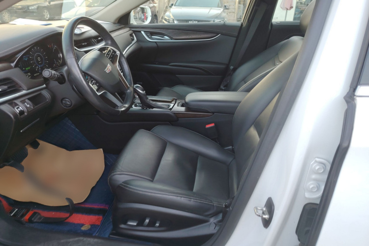 凯迪拉克XTS 2018款 28T 豪华型中控内饰19