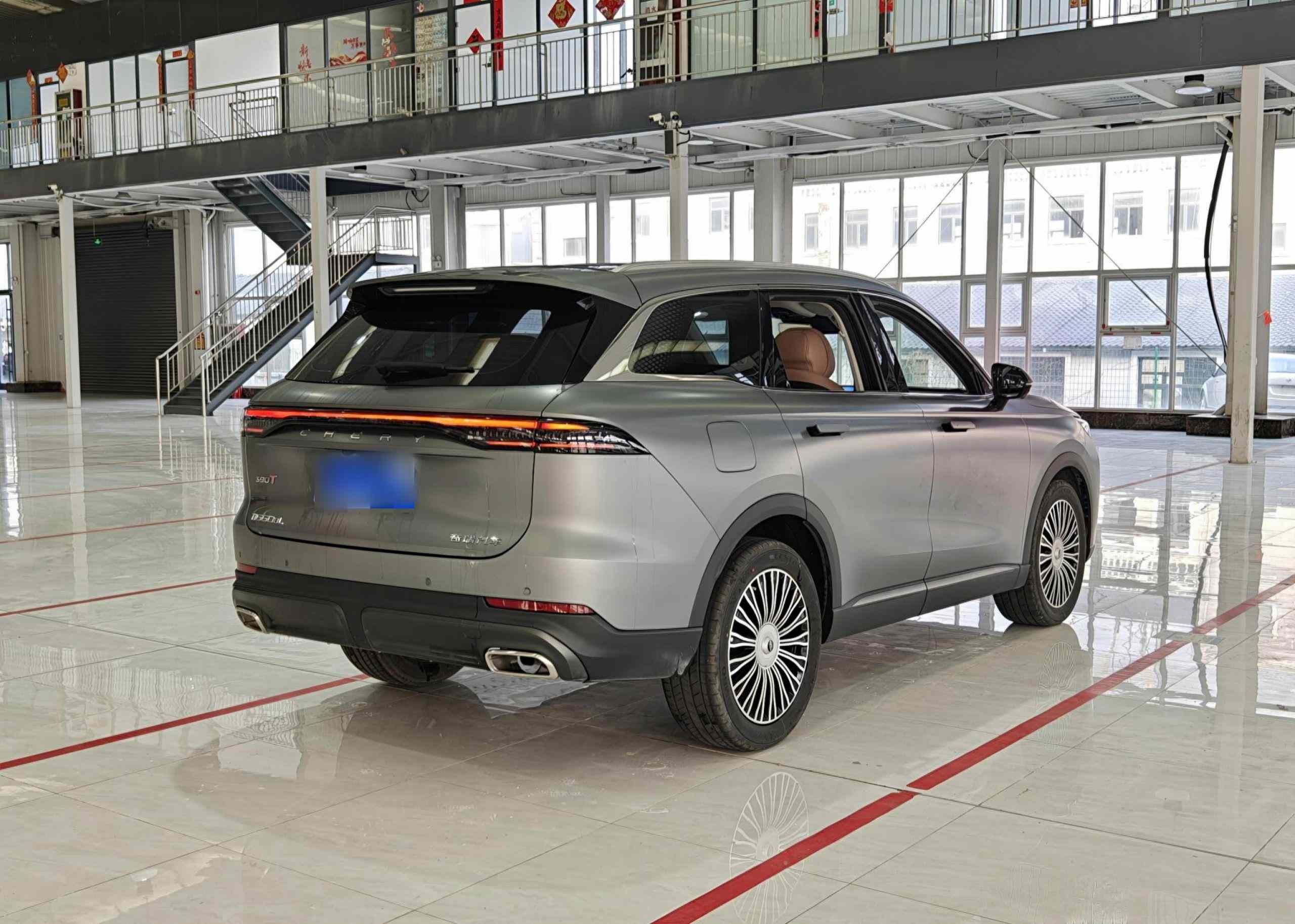 奇瑞 瑞虎8 L 2024款 2.0T 两驱尊贵版 5座(5)