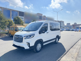 上汽大通MAXUS 新途V90 2020款 2.0T手动运杰版前驱后单胎短轴中顶6座