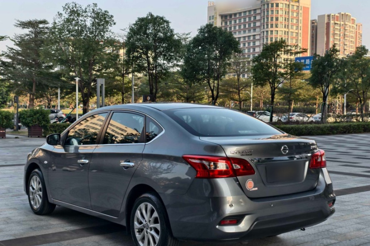 日产 轩逸 2022款 经典 1.6XL CVT豪华版车身外观6006