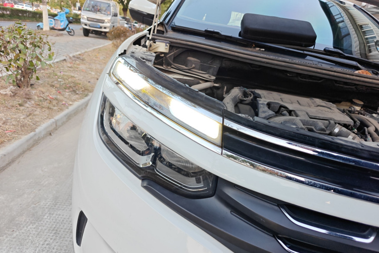 雪铁龙 天逸 C5 AIRCROSS 2018款 350THP 乐享型车身外观6006