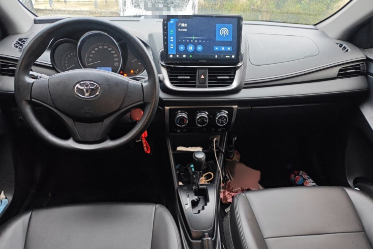 丰田 YARiS L 致炫 2020款 1.5L CVT领先版中控内饰7002