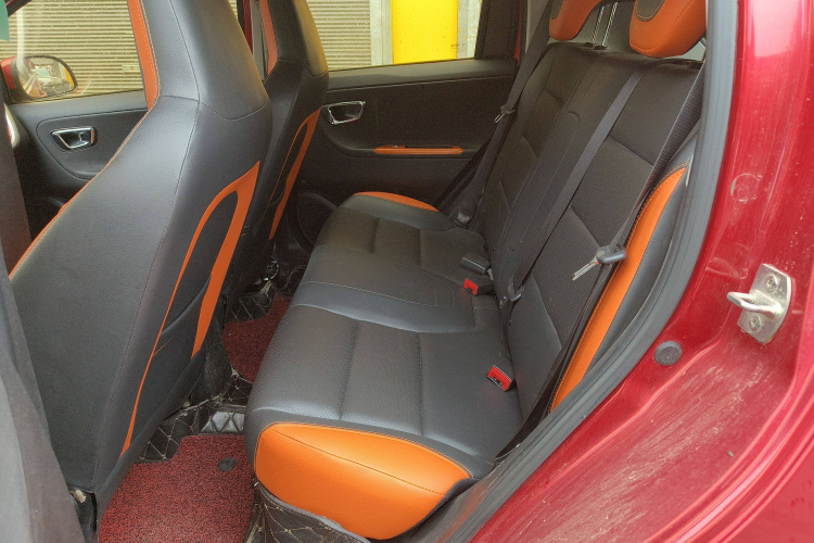 吉利汽车 远景X1 2017款 1.3L 自动玩家版中控内饰7001