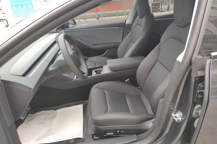 特斯拉 Model 3 2025款 后轮驱动版局部细节19