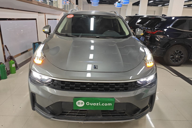 领克01 2021款 2.0TD 两驱型Pro车身外观2