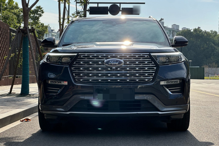 福特 探险者 2020款 EcoBoost 285 四驱钛金版 7座车身外观6001