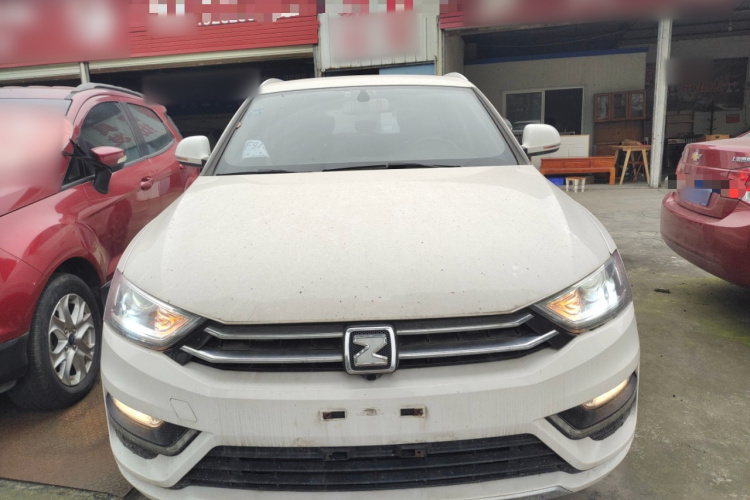 众泰SR7 2016款 1.5T CVT魔方之路版 国V车身外观2